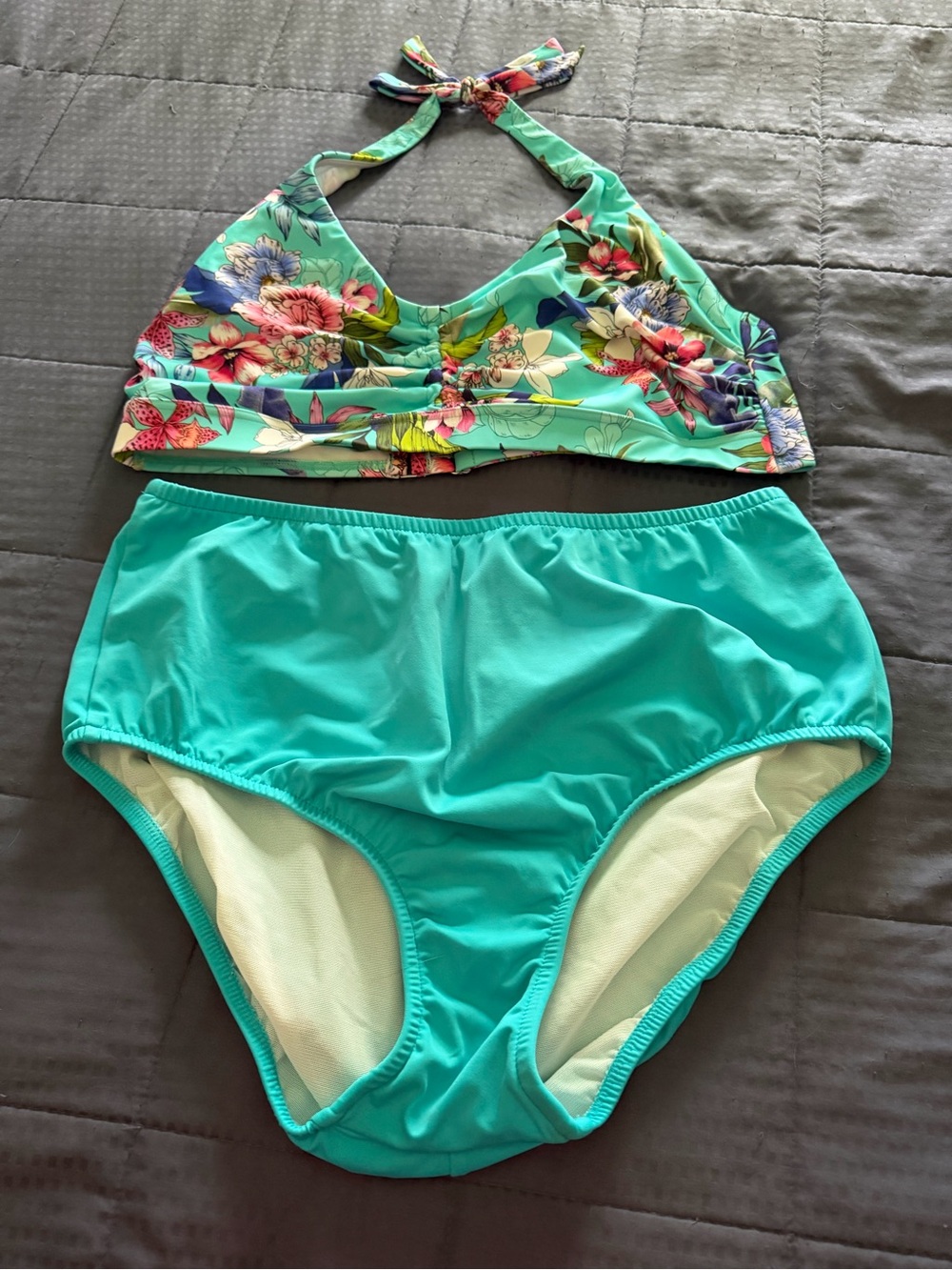 Venus Women’s Teal Bikini 2X/20